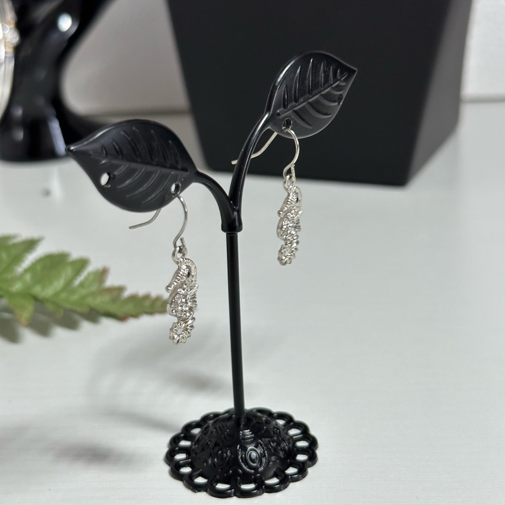 Sea Horse Sterling Silver Charm Earrings Ocean Reef Theme Jewelry - Picture 4 of 4
